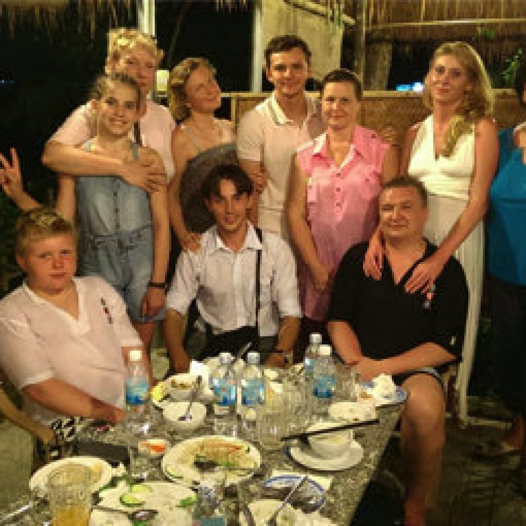 Съесть кобру