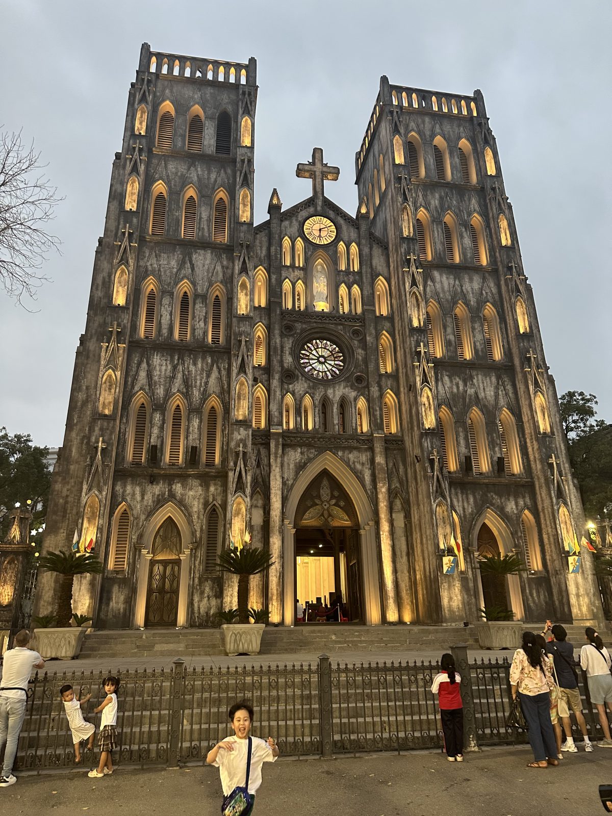 Халонг и Ханой