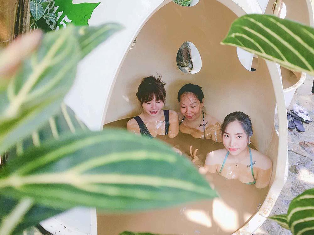 100 яиц Нячанг