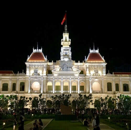 Сайгон 2 дня из Нячанга на самолете